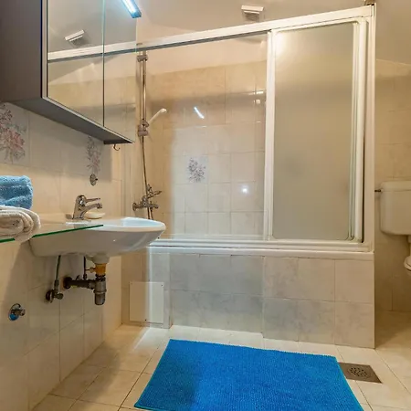 Pet Friendly In With Jacuzzi Casa vacanze *