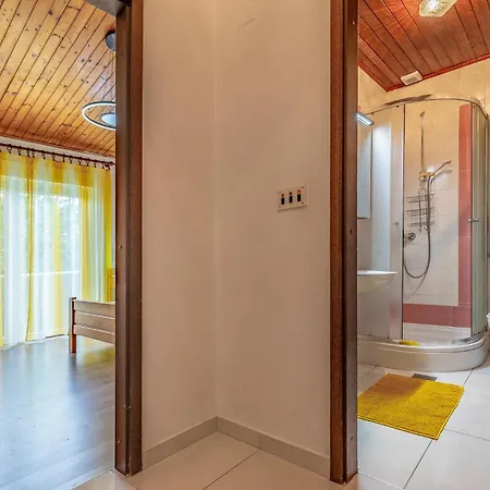 Pet Friendly In With Jacuzzi *