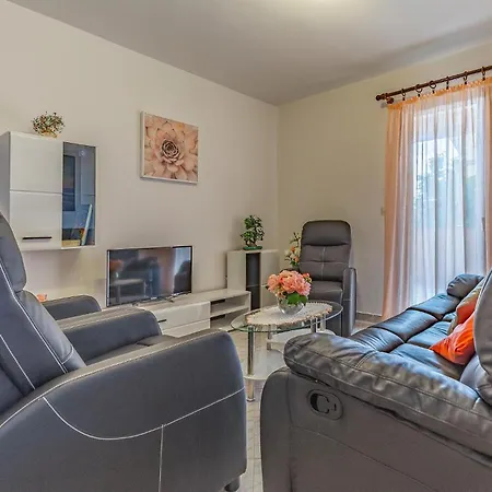 Pet Friendly In With Jacuzzi Casa vacanze