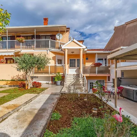 Pet Friendly In With Jacuzzi Casa vacanze