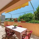 Stunning Home In Pula