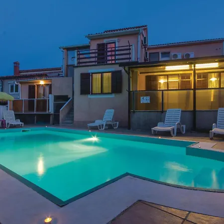 Stunning In Semesterbostad