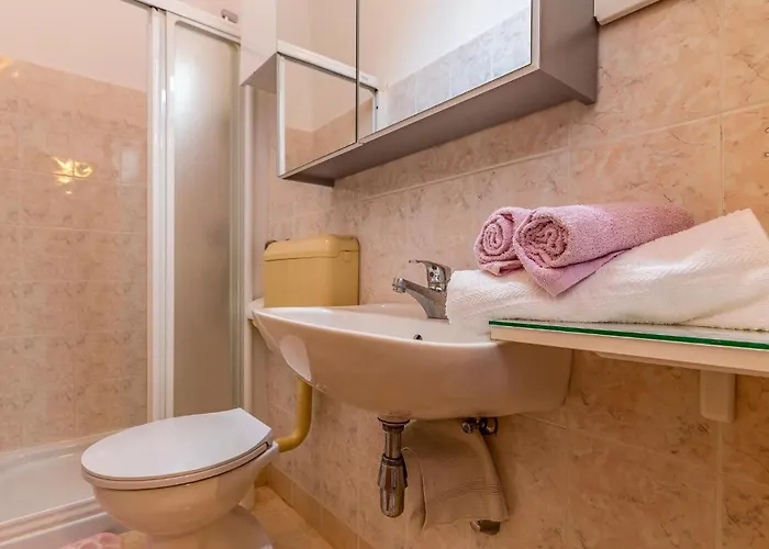 Semesterbostad Stunning In *