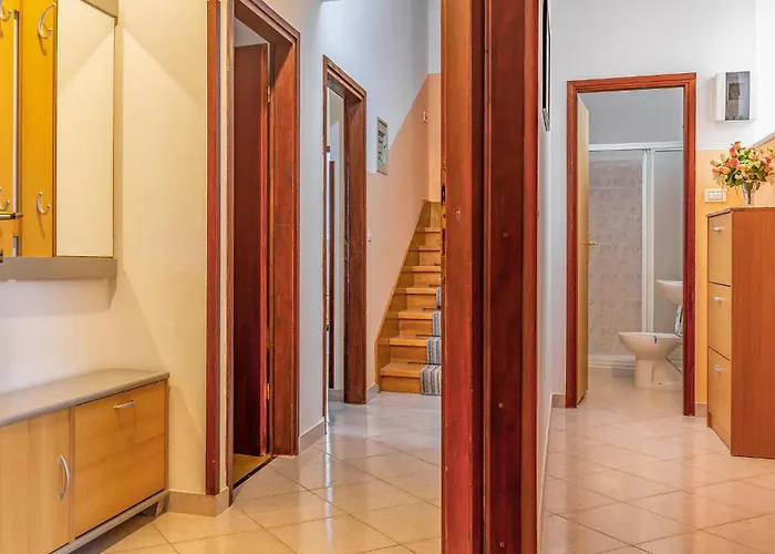 Stunning Home In Pula Holiday home Pula