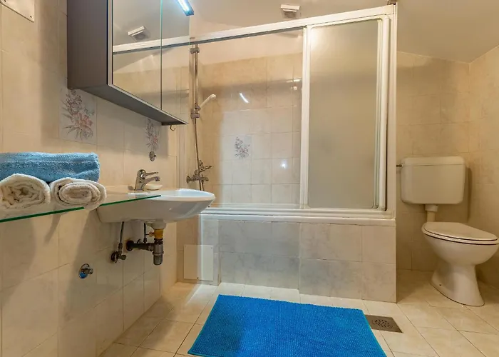 Stunning Home In Pula Holiday home *