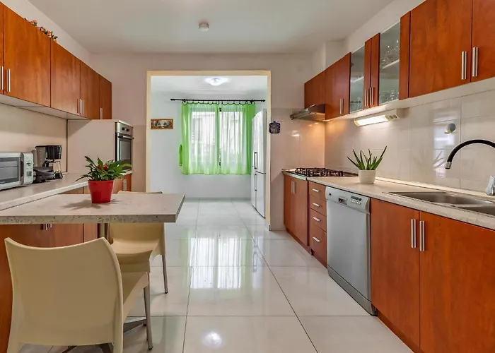 Holiday home Stunning Home In Pula