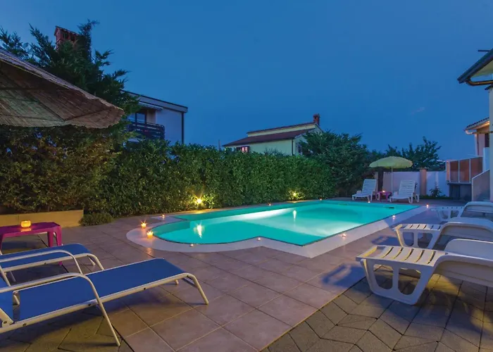 Holiday home Stunning Home In Pula Pula