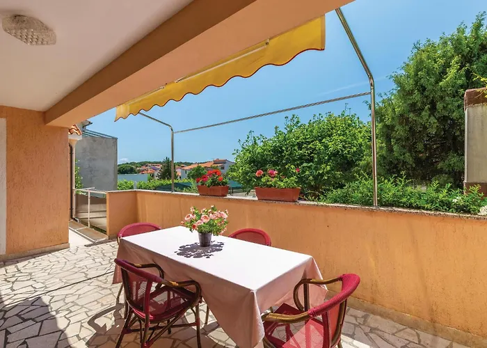 Stunning Home In Pula