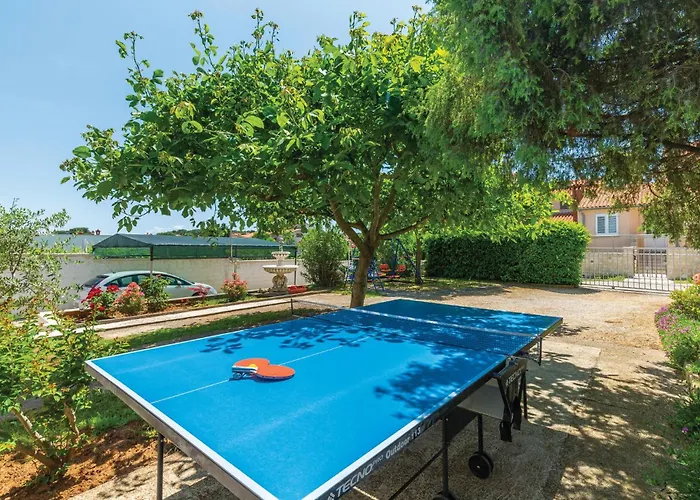 Stunning Home In Pula Holiday home *